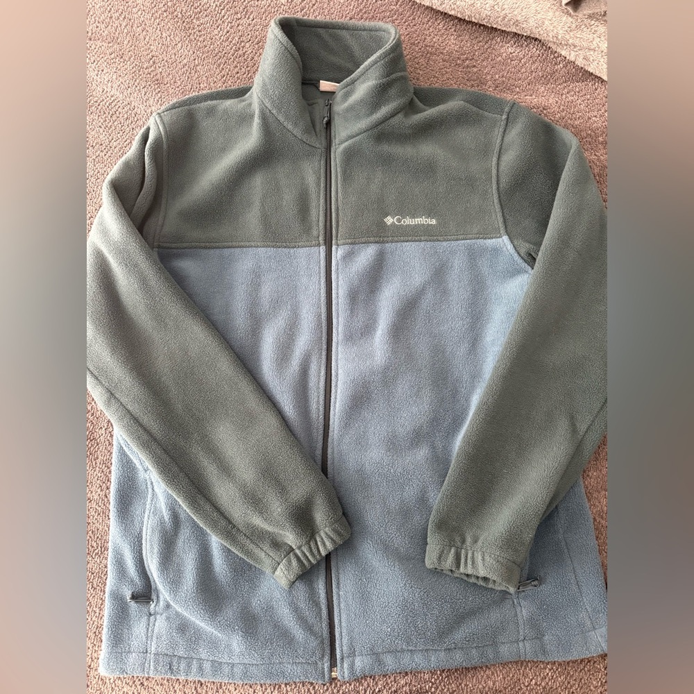 Columbia Gray Fleece Jacket